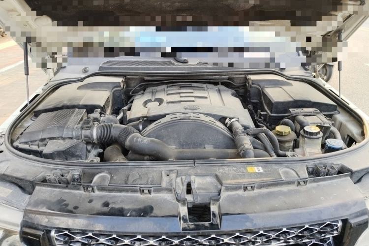 Used Land Rover Range Sport 2012 3.0 TDV6 HSE Diesel Edition Engine Bay