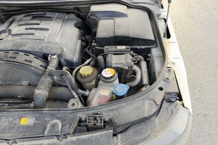 Used Land Rover Range Sport 2012 3.0 TDV6 HSE Diesel Edition Engine Bay Left