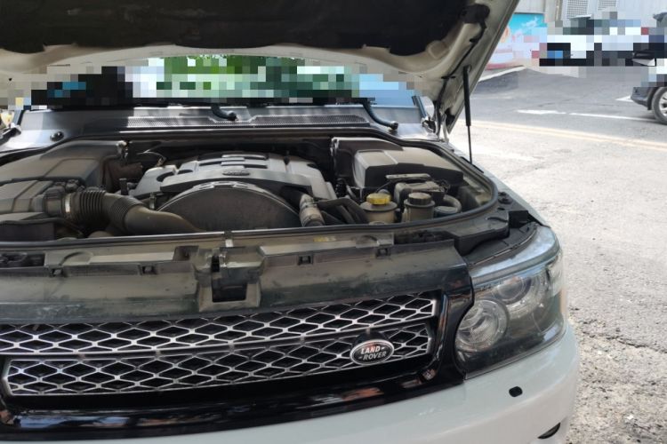 Used Land Rover Range Sport 2012 3.0 TDV6 HSE Diesel Edition Engine Bay Left