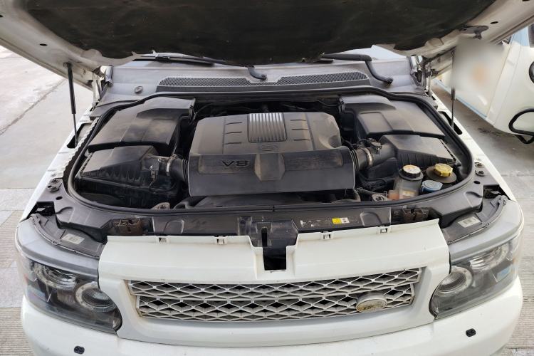 Used Land Rover Range Sport 2012 5.0 NA V8 HSE Engine Bay