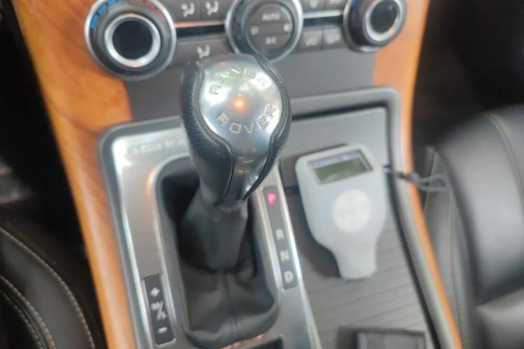 Used Land Rover Range Sport  Gear Lever