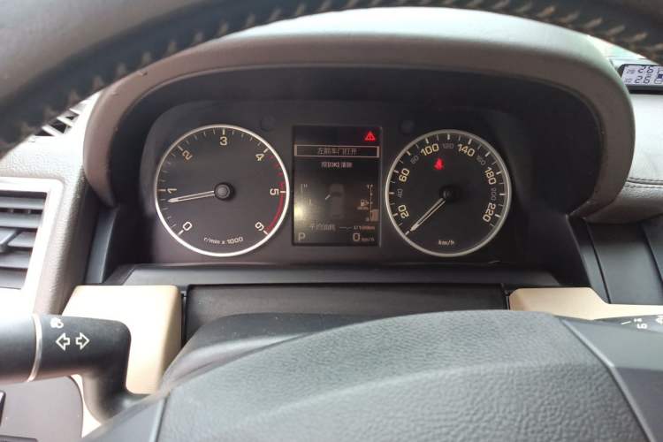 Used Land Rover Range Sport 2012 3.0 TDV6 HSE Diesel Edition Instrument Cluster