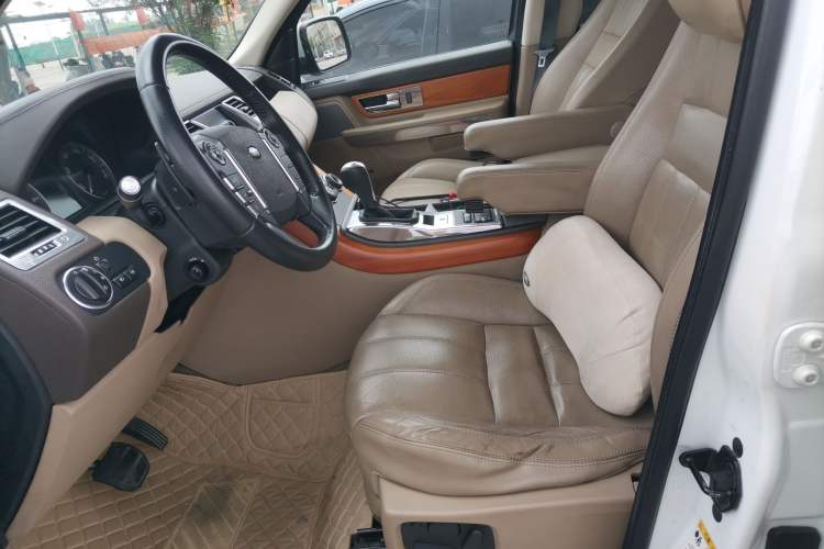 Used Land Rover Range Sport 2012 3.0 TDV6 HSE Diesel Edition Left Front Seat