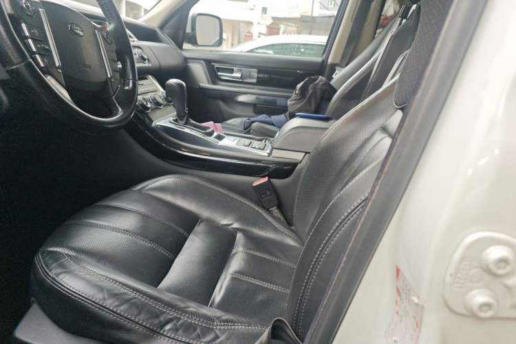 Used Land Rover Range Sport 2012 3.0 TDV6 HSE Diesel Edition Left Front Seat