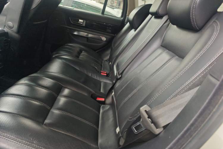 Used Land Rover Range Sport 2012 3.0 TDV6 HSE Diesel Edition Left Rear Seat
