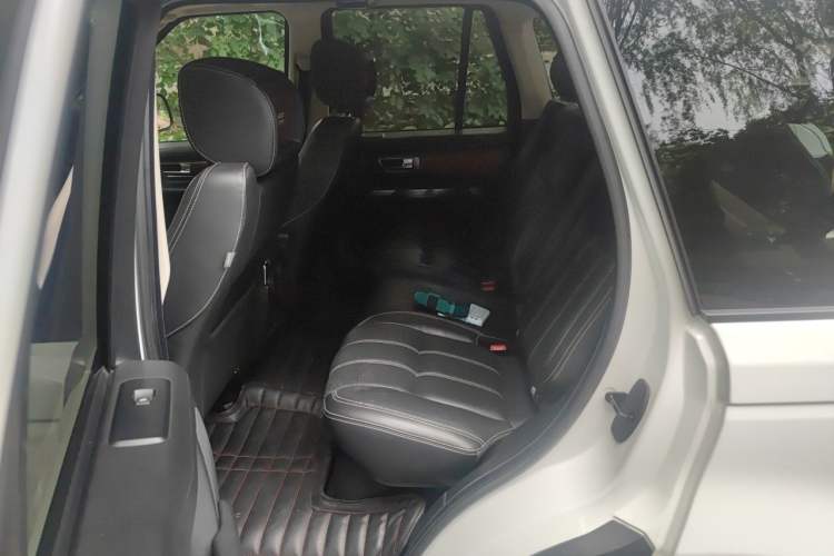Used Land Rover Range Sport  Left Rear Seat