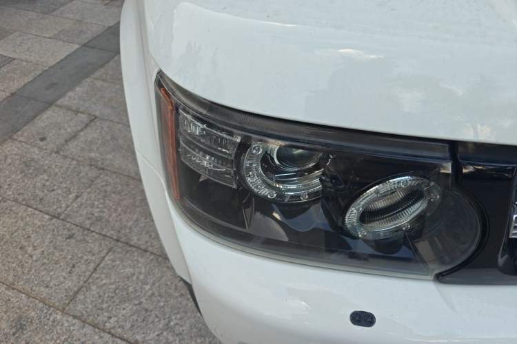Used Land Rover Range Sport 2012 3.0 TDV6 HSE Diesel Edition Right Front Headlight