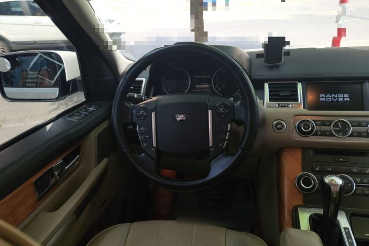 Used Land Rover Range Sport 2012 3.0 TDV6 HSE Diesel Edition Steering Wheel