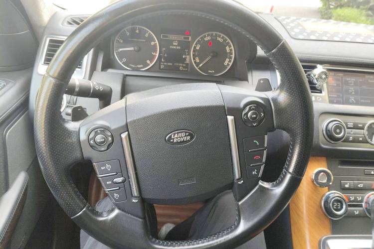 Used Land Rover Range Sport 2012 5.0 SC V8 HSE Steering Wheel