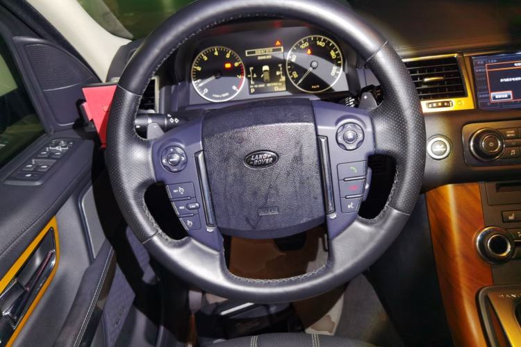 Used Land Rover Range Sport 2012 5.0 NA V8 HSE Steering Wheel