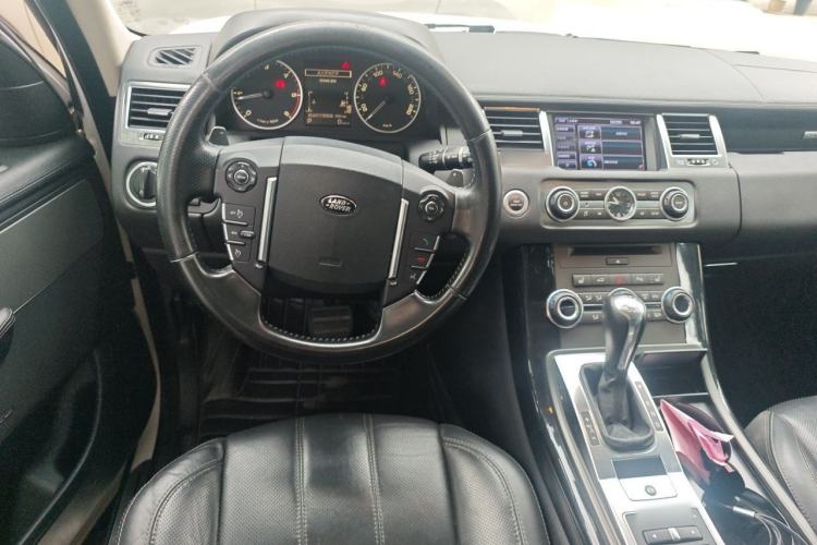 Used Land Rover Range Sport 2012 3.0 TDV6 HSE Diesel Edition Steering Wheel