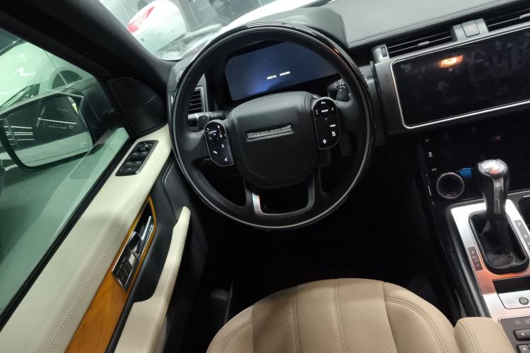 Used Land Rover Range Sport 2012 3.0 TDV6 HSE Diesel Edition Steering Wheel