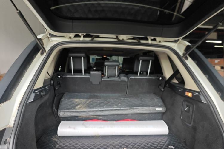 Used Land Rover Range Sport 2012 3.0 TDV6 HSE Diesel Edition Trunk