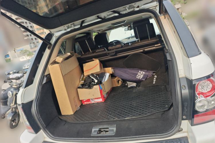 Used Land Rover Range Sport 2012 5.0 SC V8 HSE Trunk