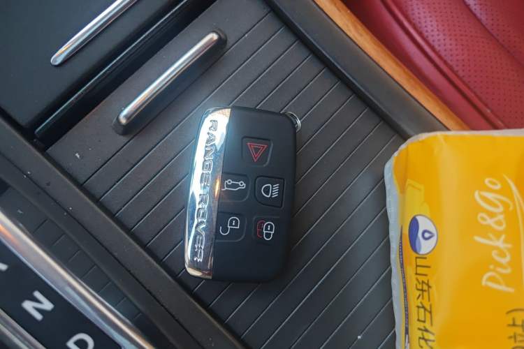 Used Land Rover Range Sport 2012 3.0 TDV6 HSE Diesel Edition Vehicle Key
