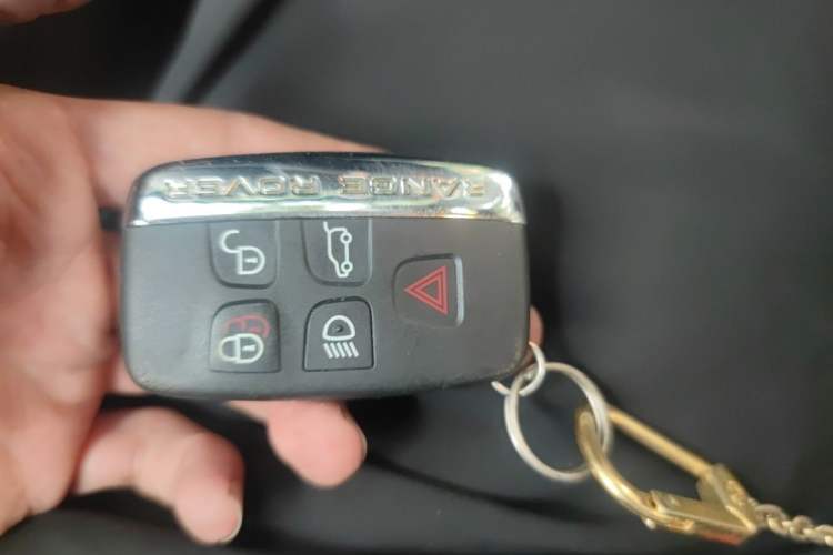Used Land Rover Range Sport  Vehicle Key