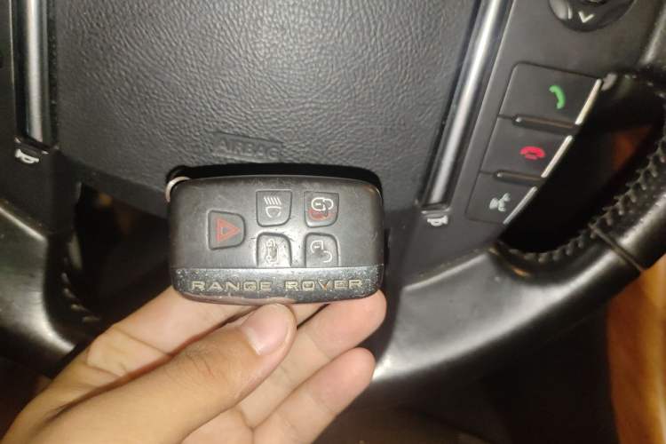 Used Land Rover Range Sport 2012 3.0 TDV6 HSE Diesel Edition Vehicle Key