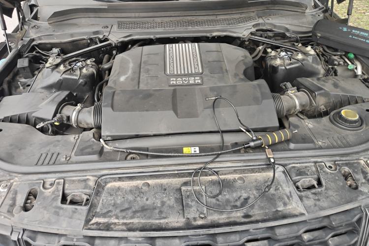 Used Land Rover Range Sport 2013 3.0 V6 U.S. Specification Engine Bay
