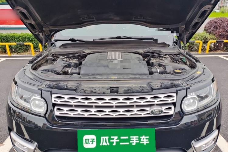 Used Land Rover Range Sport  Engine Bay