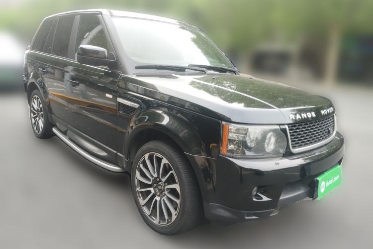 Used Land Rover Range Sport 2013 5.0 NA V8 HSE Front Right 45 Deg