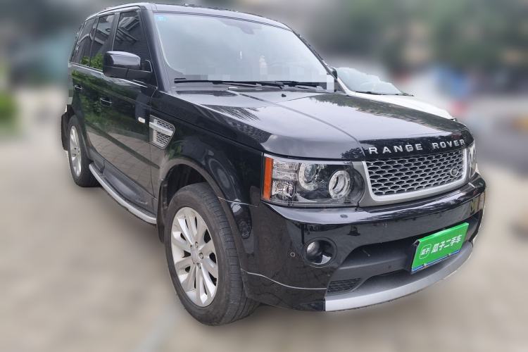 Used Land Rover Range Sport 2013 3.0 TDV6 Diesel Edition Front Right 45 Deg
