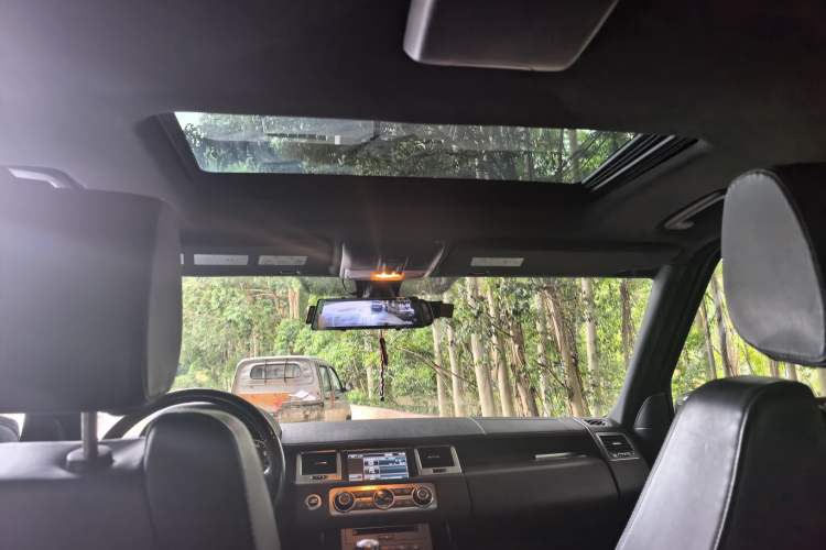 Used Land Rover Range Sport 2013 3.0 TDV6 Diesel Ultimate Sport Edition Headliner