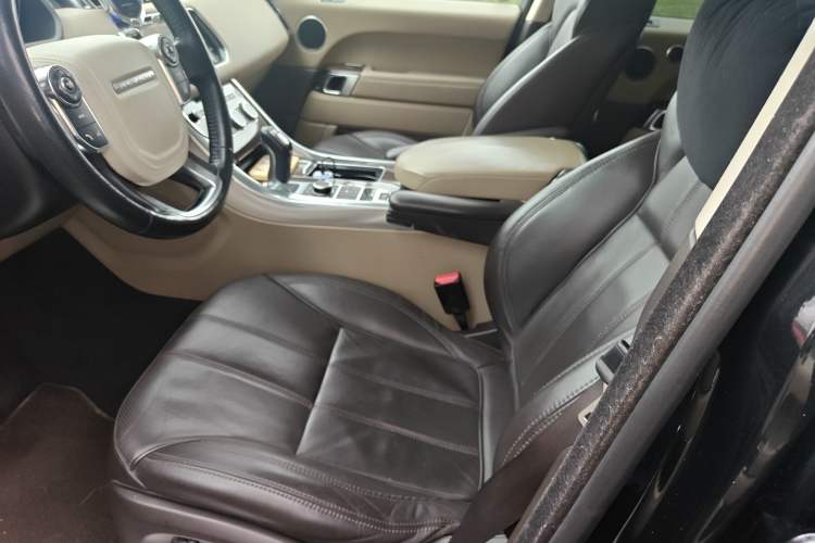 Used Land Rover Range Sport 2013 3.0 V6 U.S. Specification Left Front Seat