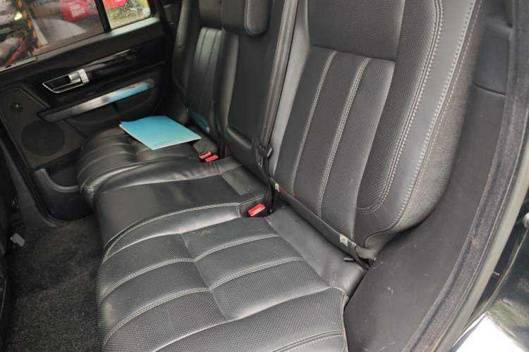 Used Land Rover Range Sport 2013 3.0 TDV6 Diesel Edition Left Rear Seat