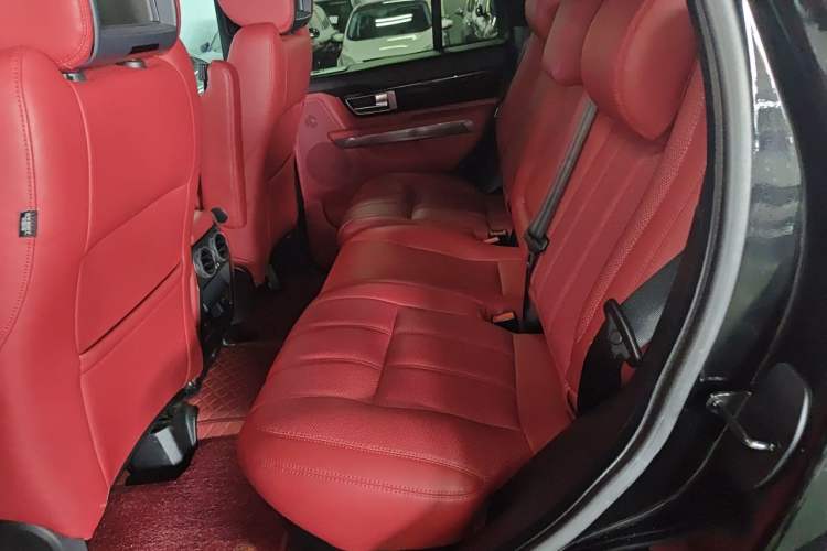 Used Land Rover Range Sport 2013 5.0 NA V8 HSE Left Rear Seat