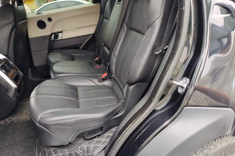 Used Land Rover Range Sport  Left Rear Seat
