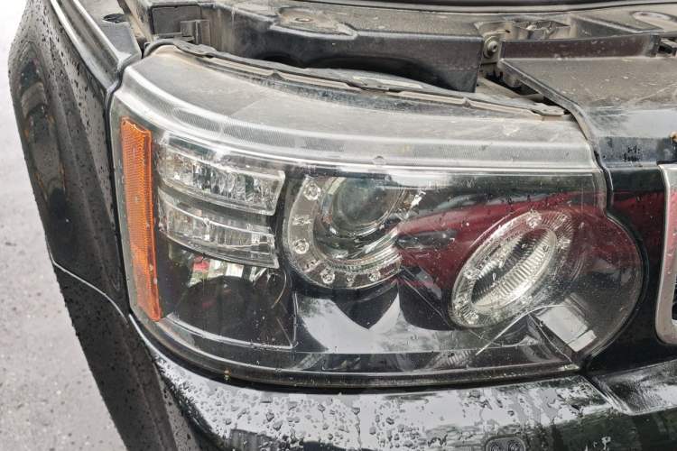 Used Land Rover Range Sport 2013 3.0 TDV6 Diesel Edition Right Front Headlight