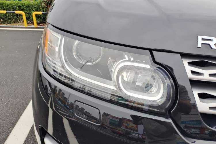 Used Land Rover Range Sport  Right Front Headlight
