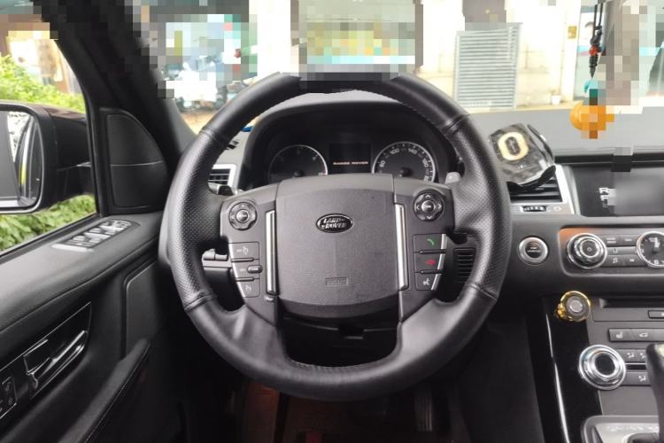 Used Land Rover Range Sport 2013 3.0 TDV6 Black Label Limited Edition Steering Wheel