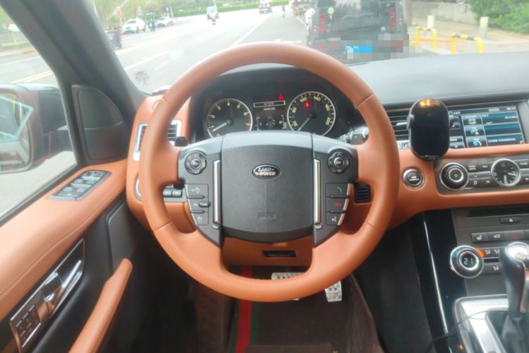 Used Land Rover Range Sport 2013 5.0 NA V8 HSE Steering Wheel