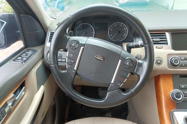 Used Land Rover Range Sport 2013 3.0 TDV6 Diesel Edition Steering Wheel