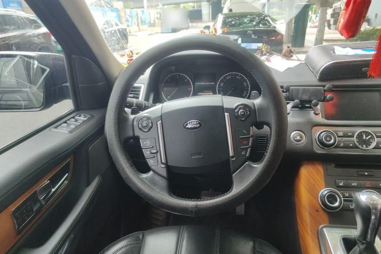 Used Land Rover Range Sport 2013 3.0 TDV6 Diesel Edition Steering Wheel