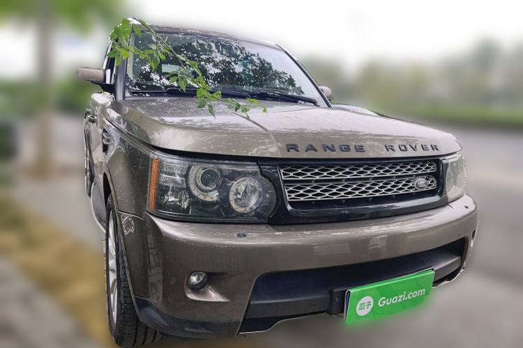 Used Land Rover Range Sport 2013 5.0 NA V8 HSE Front Right 45 Deg