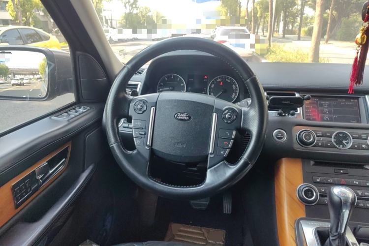 Used Land Rover Range Sport 2013 5.0 SC V8 HSE Steering Wheel