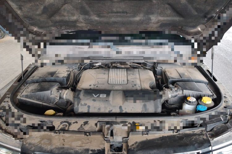 Used Land Rover Range Sport  Engine Bay