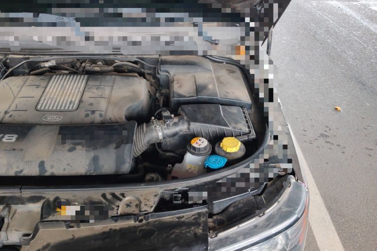 Used Land Rover Range Sport  Engine Bay Left