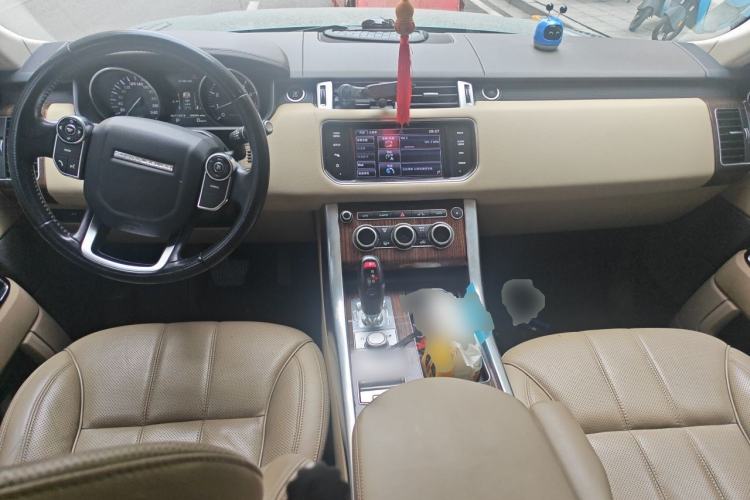 Used Land Rover Range Sport  Center Console