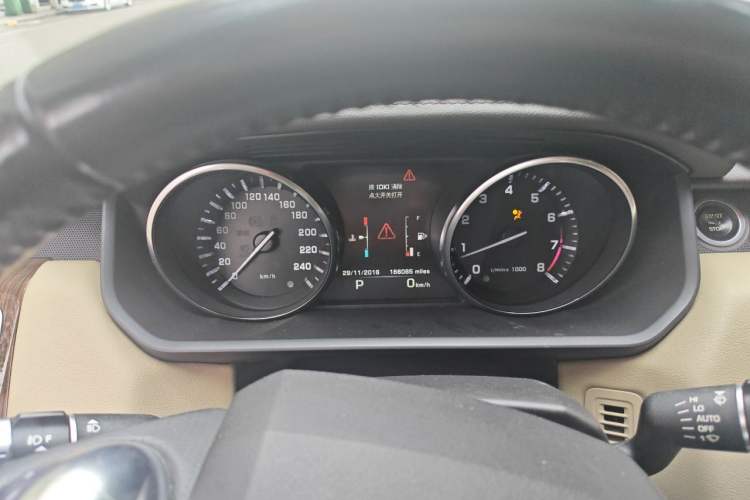 Used Land Rover Range Sport  Instrument Cluster