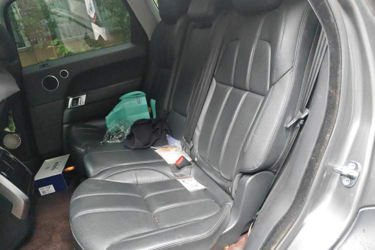 Used Land Rover Range Sport 2013 3.0 V6 U.S. Specification Left Rear Seat