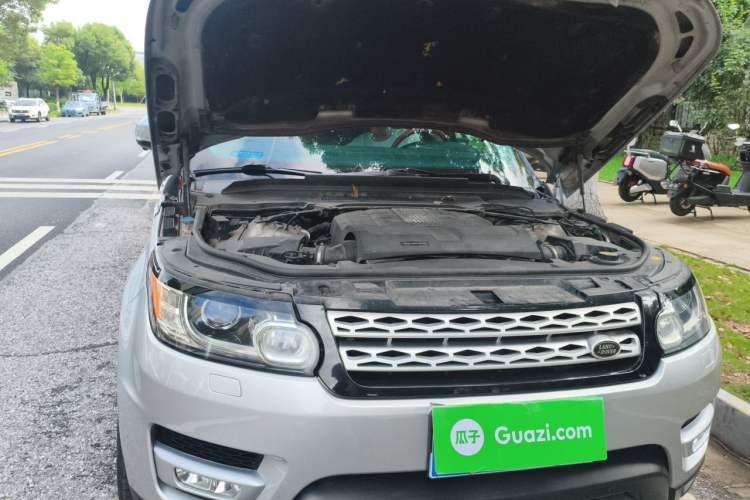 Used Land Rover Range Sport  Engine Bay Right