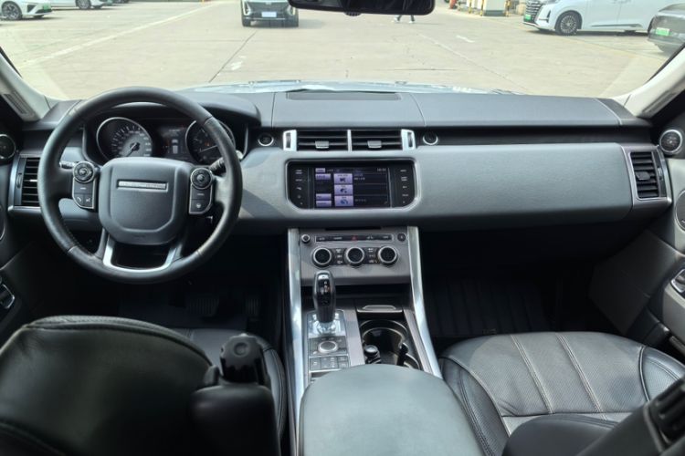 Used Land Rover Range Sport 2013 3.0 V6 U.S. Specification Interior 1