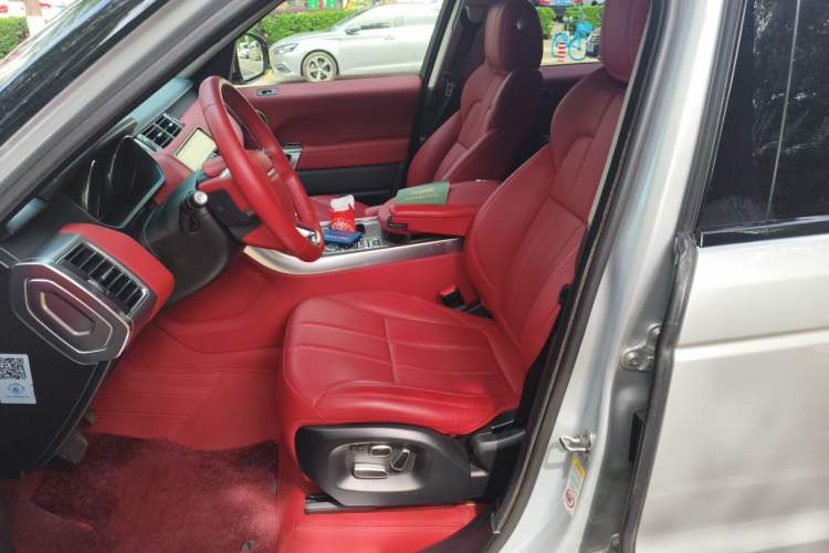 Used Land Rover Range Sport  Left Front Seat