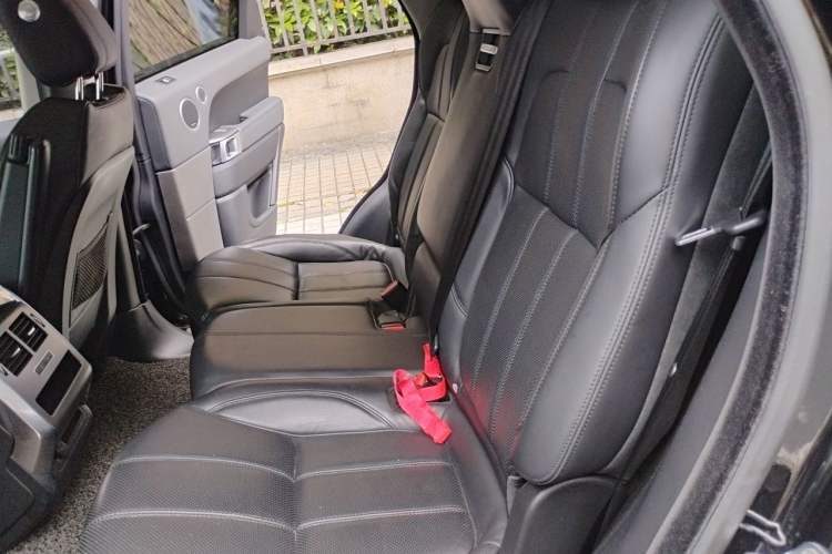 Used Land Rover Range Sport  Left Rear Seat