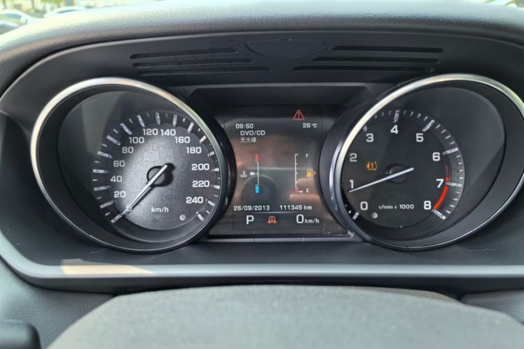 Used Land Rover Range Sport 2013 3.0 V6 U.S. Specification Odometer Close Up