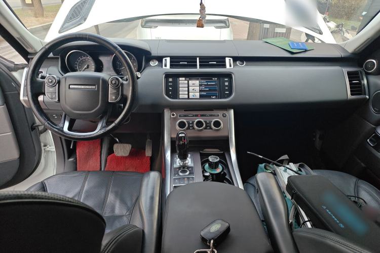 Used Land Rover Range Sport 2013 3.0 V6 U.S. Specification Center Console