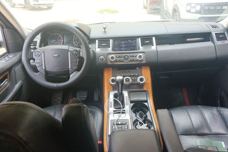 Used Land Rover Range Sport  Center Console